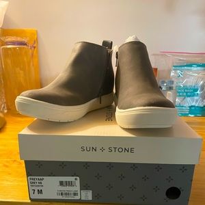 Sun + Stone Freyaa booties